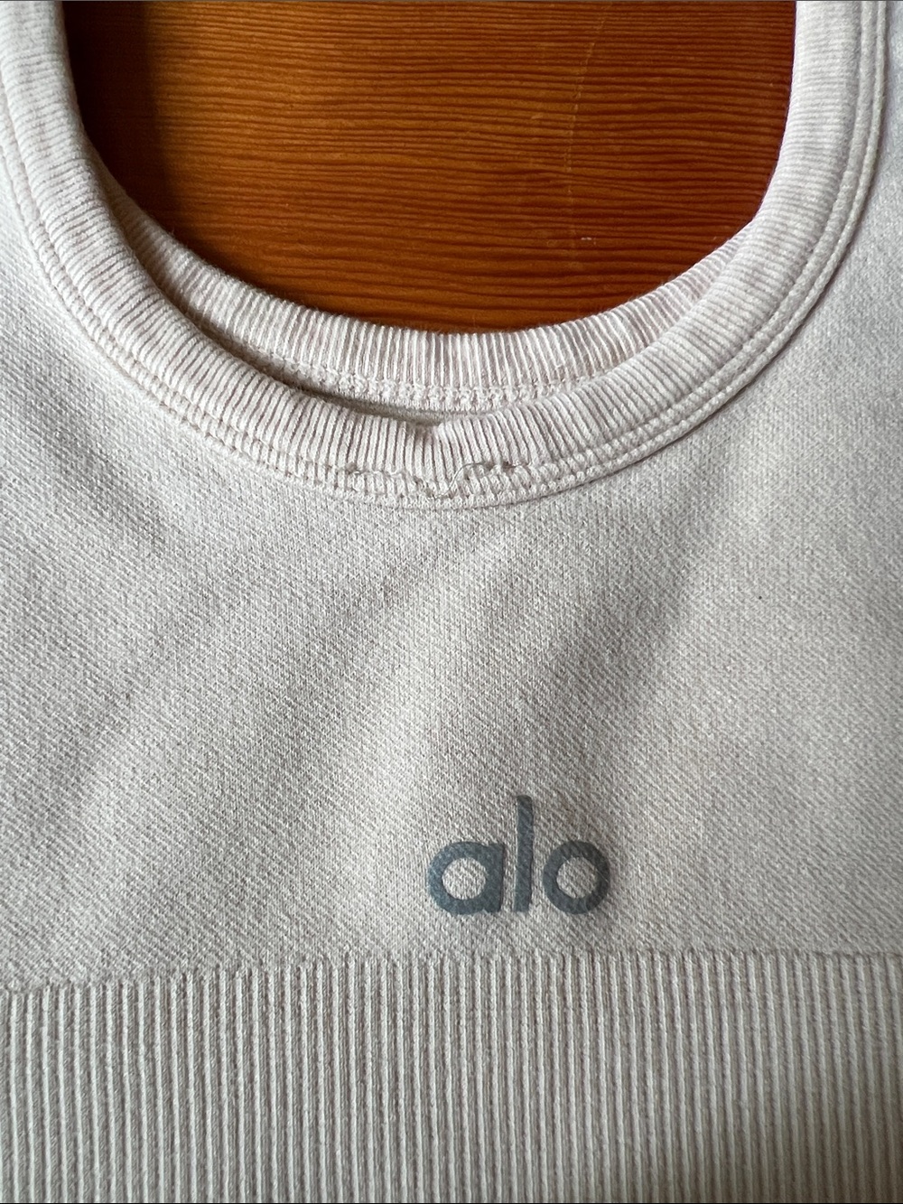 Alo Sports Bra - Picture 3 of 3